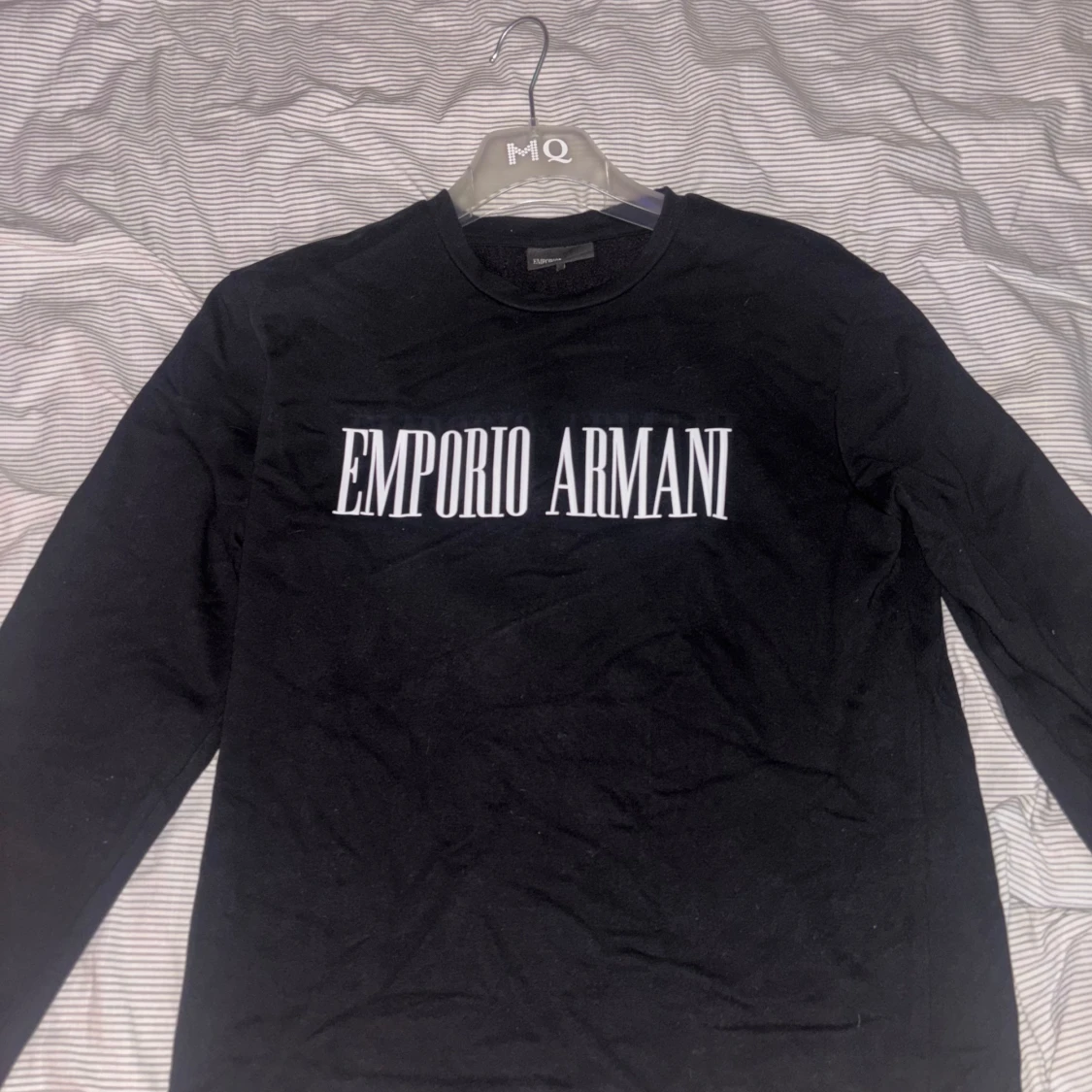 Svart långärmad tröja från Emporio Armani