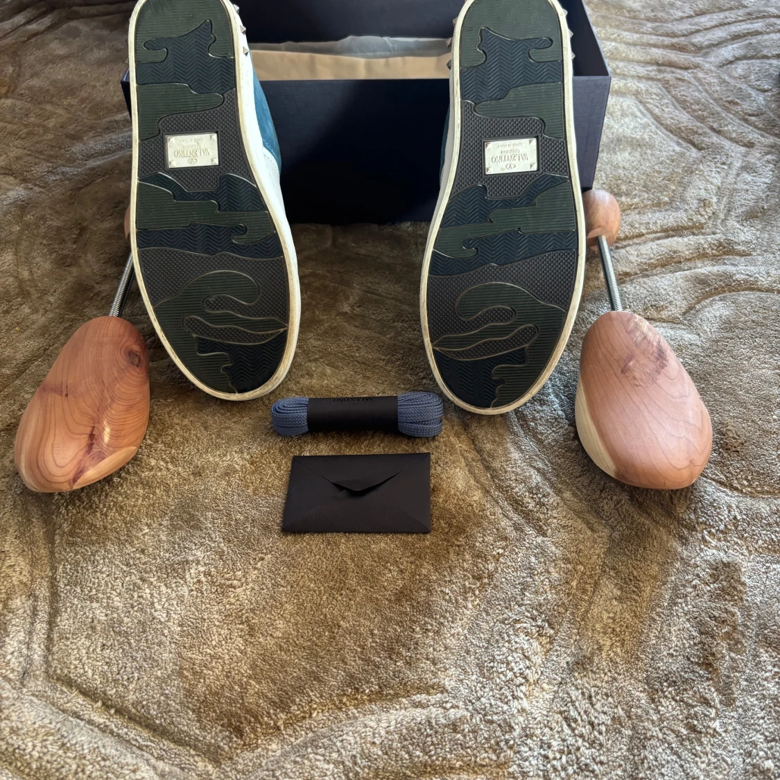 Valentino flycrew - 91