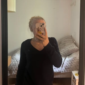 Stickad ulltröja - Stickad tröja från Gant! Knappt använd, storlek S