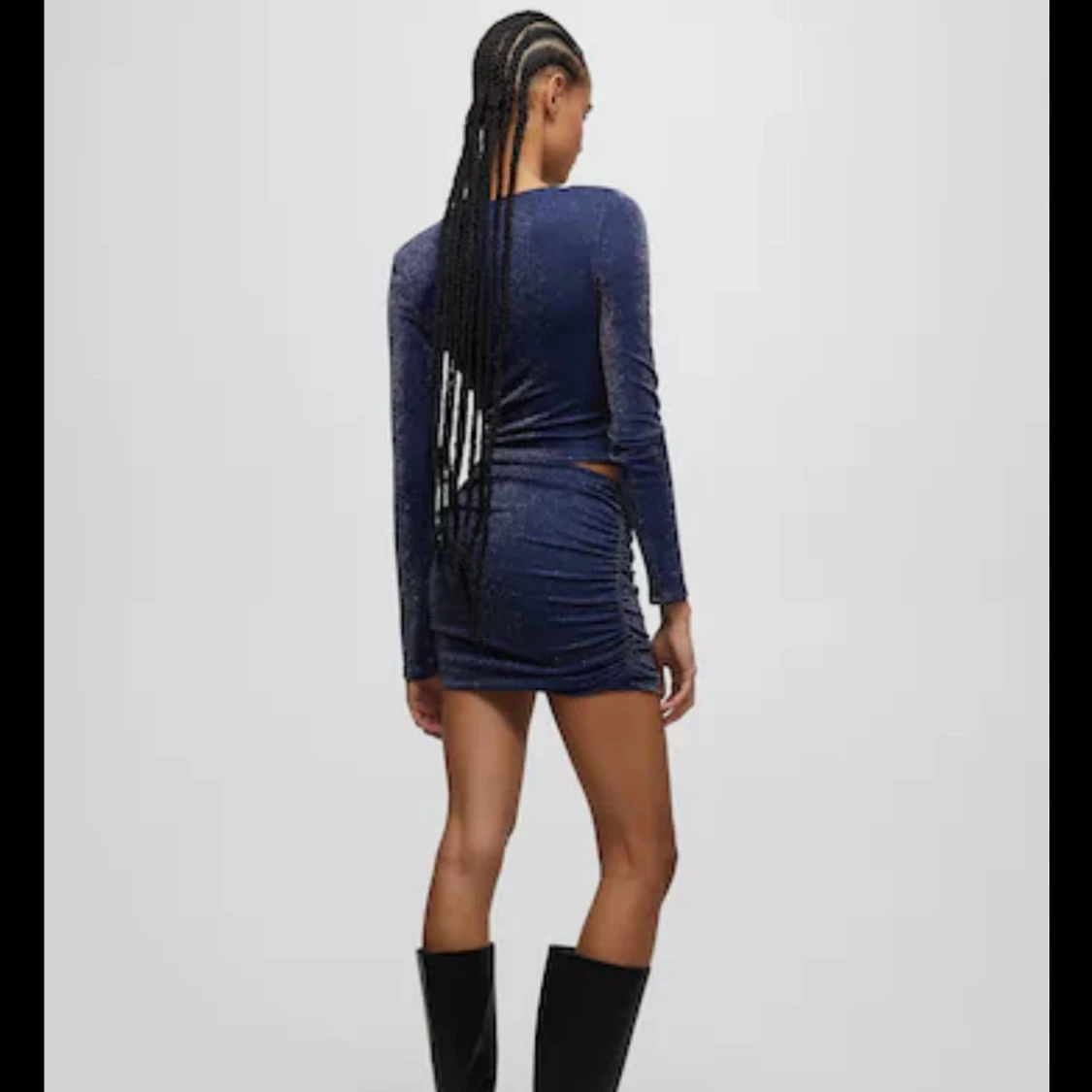 Mörkblå glittrig klänning från Bershka - 91