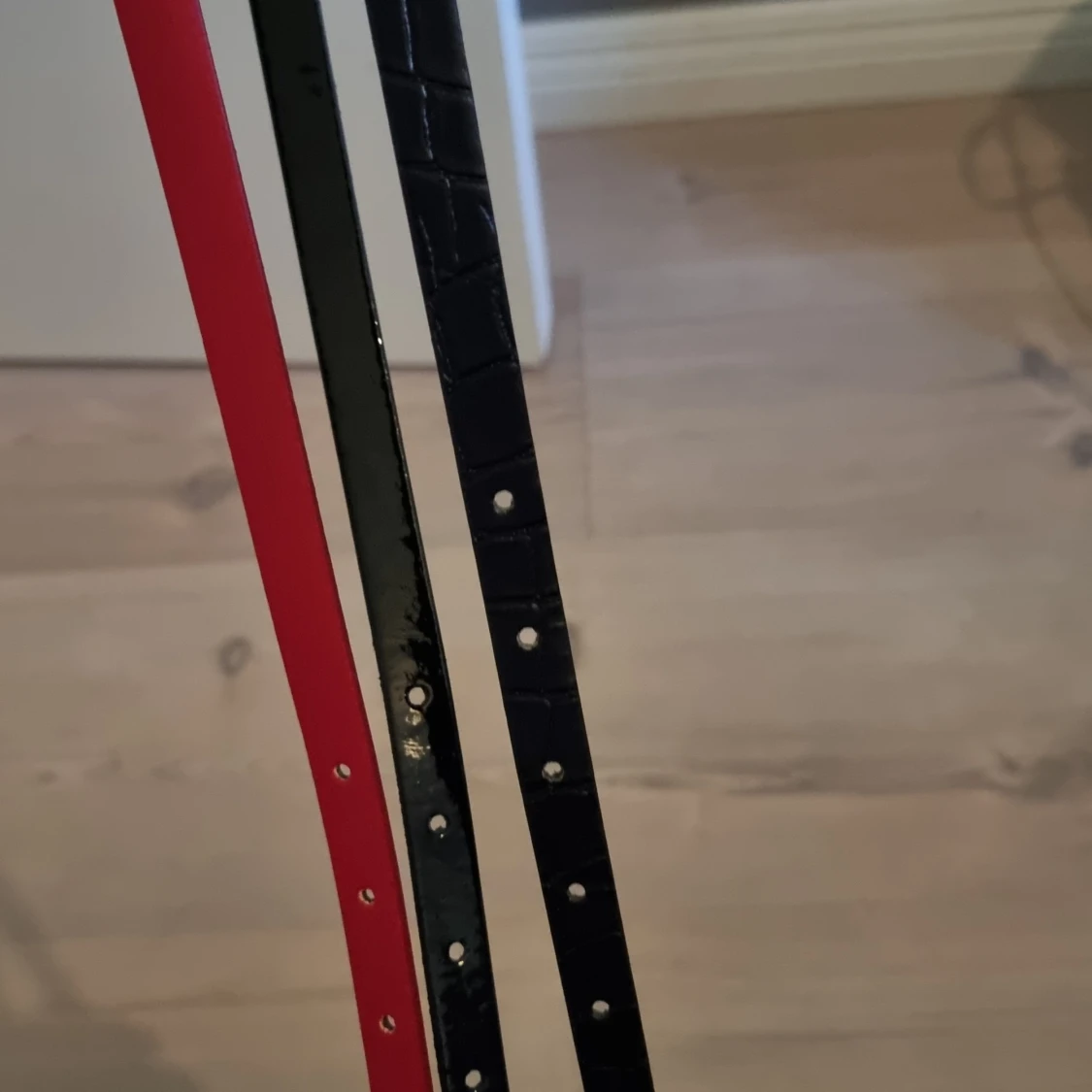 Tre smala skärp - 92