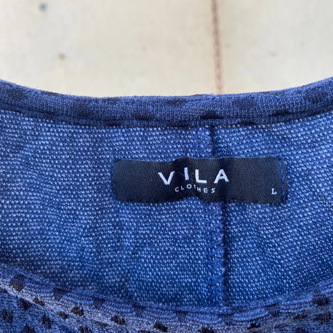 Mörkblå klänning från Vila - 91