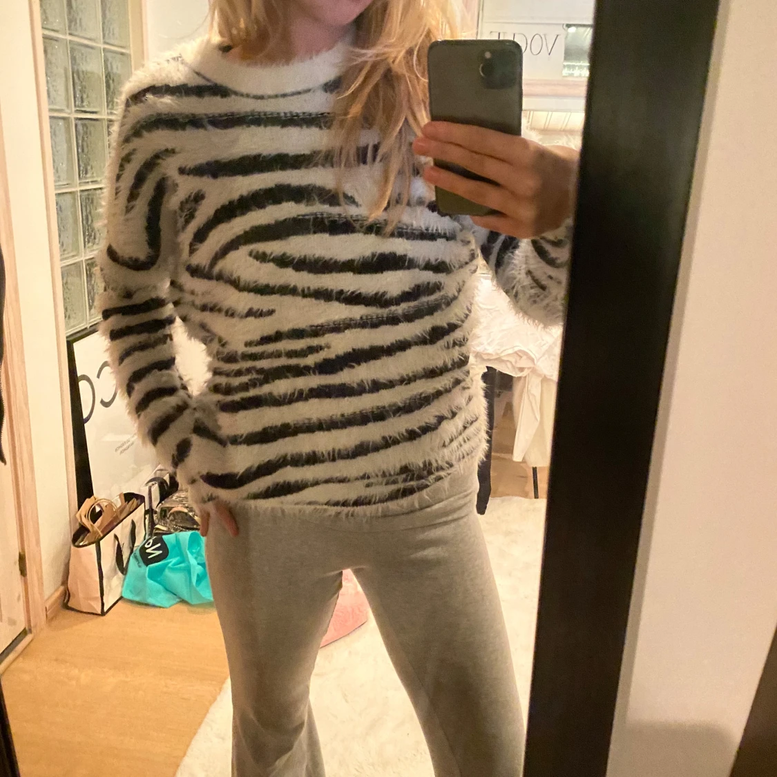 Stickad tröja  - 90