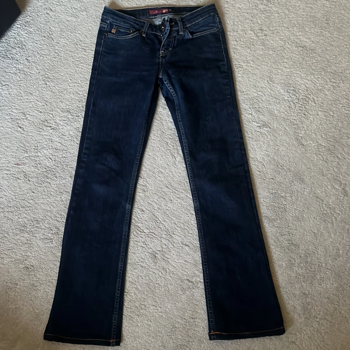 Bootcut jeans från blend aldrig använde sjukt fina lågmidjade