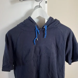 Herr boss tröja  - Herr boss tröja i gott skick. 