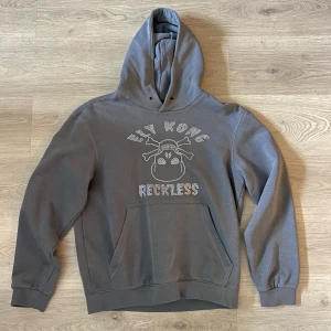 Reckless Scholars hoodie - Väldigt bra skick. Passar M!