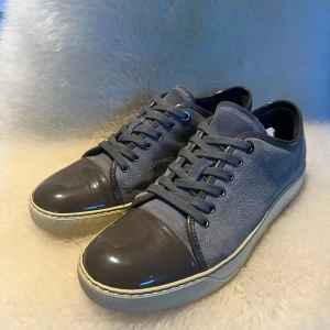 Lanvin cap toe - Sjukt snygga i dunder skick. Knappt använda och utan defekter. Kan sänka mig lite i pris. 