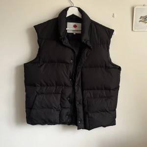 CANADIAN väst - Använd bara ett fåtal gånger, fint skick.