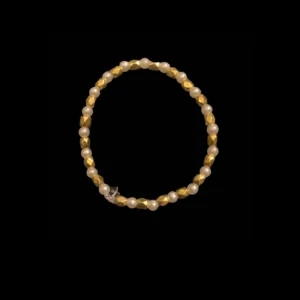 Armband  - Armband från vårat smyckesföretag 😍💕💕 skriv om ni har några frågor!😋 