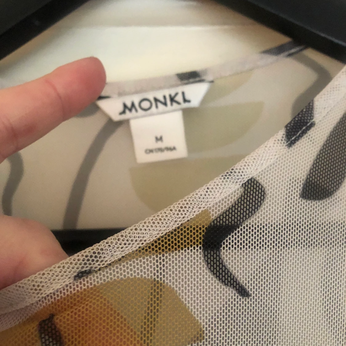 Transparent mesh-topp monki - 91