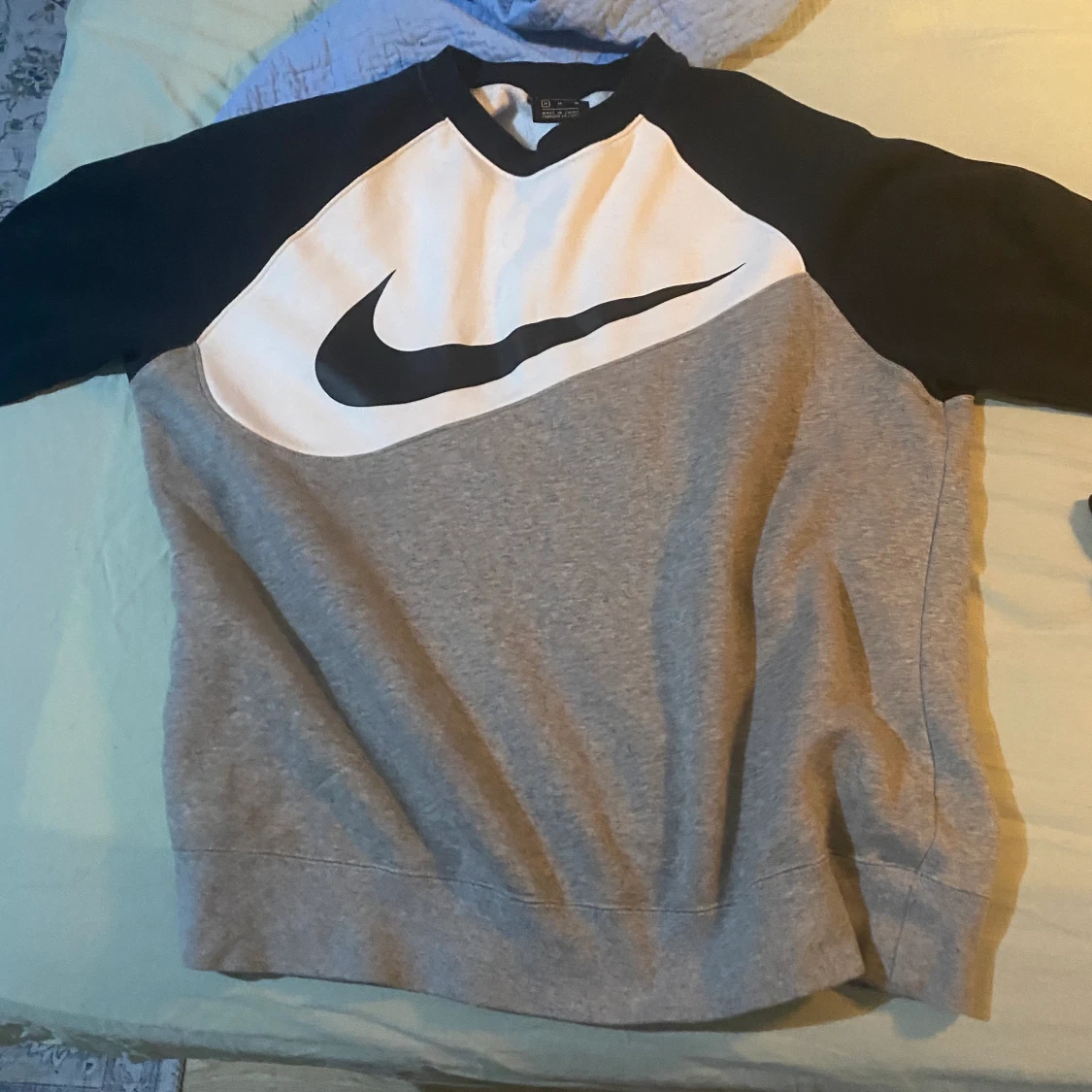 Nike sweatshirt  - 90