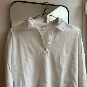 Monki - Vit tröja från Monki, xs