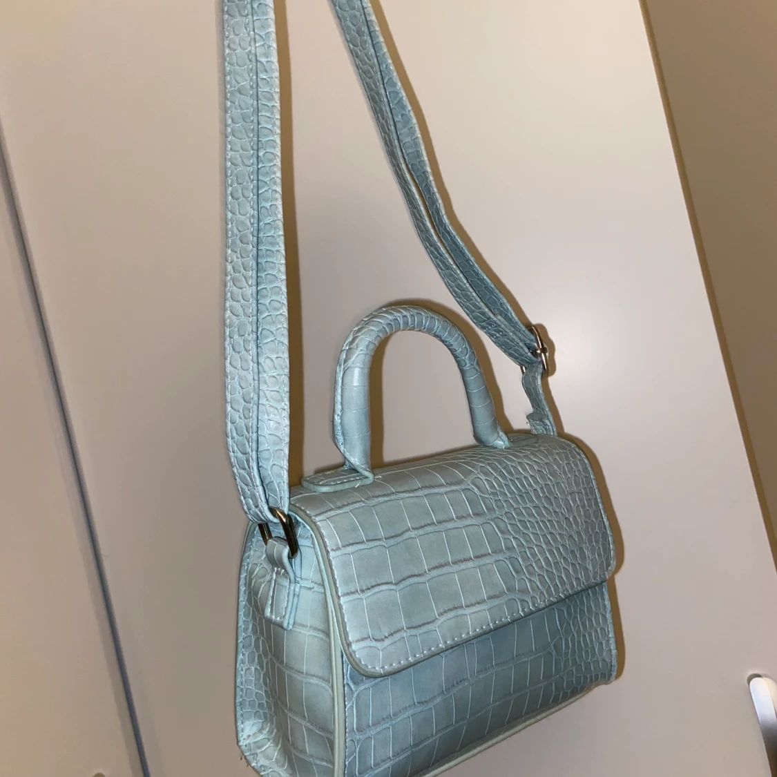 Pastellfärgad väska - 90