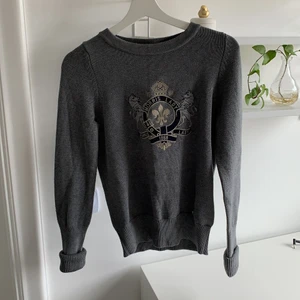 morris tröja - säljer min morris tröja som är i nyskick, säljer på grund av att den inte kommer till användning.