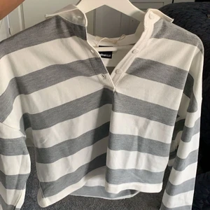 Tröja  - En långärmad fin tröja från Gina Tricot helt ny ❤️❤️  