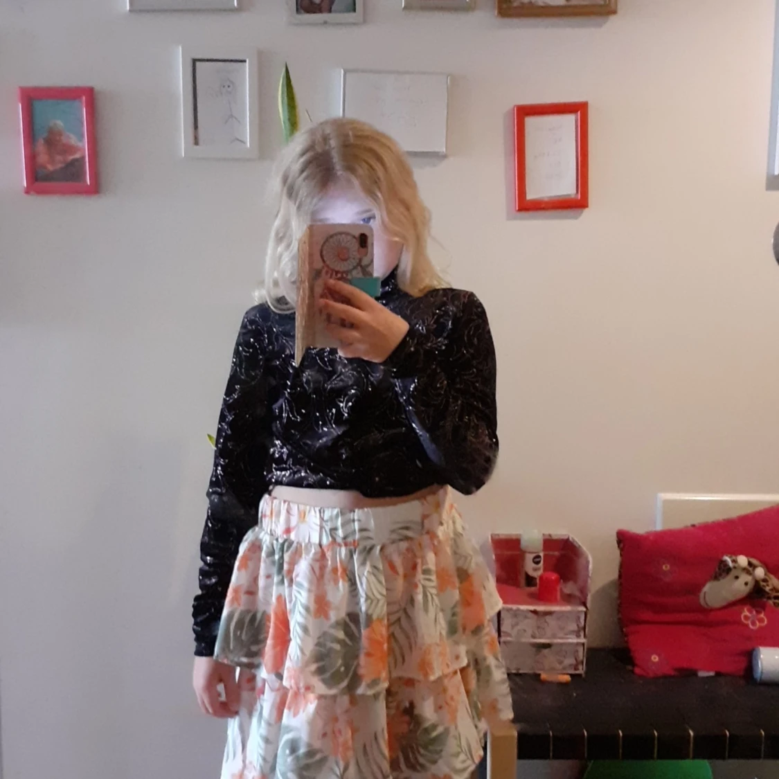 Svart tröja med glitter 