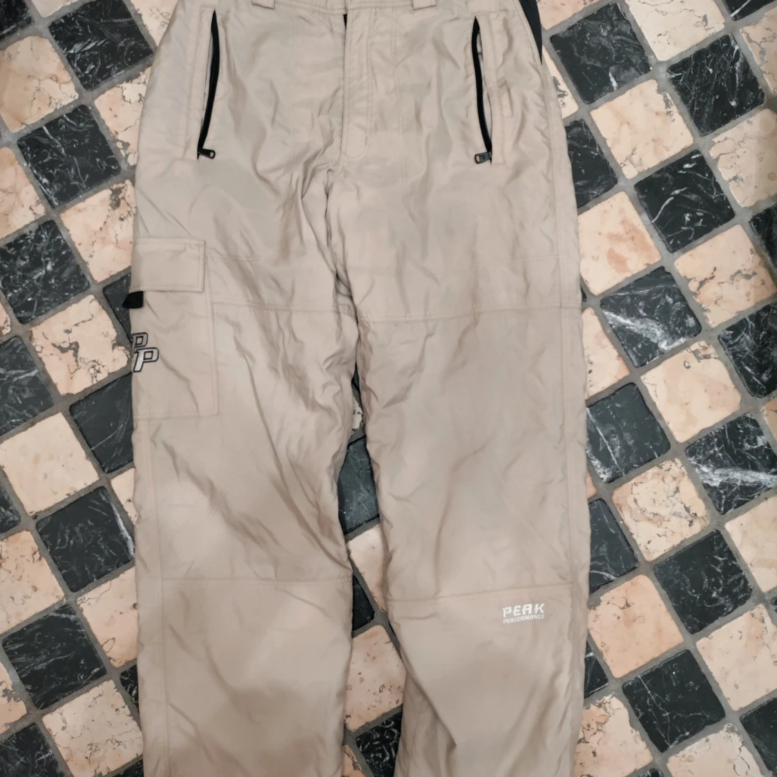 Peak Performance cargo/täckbyxor