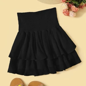 Kjol - Från Shein🤍 aldrig använd i storlek S