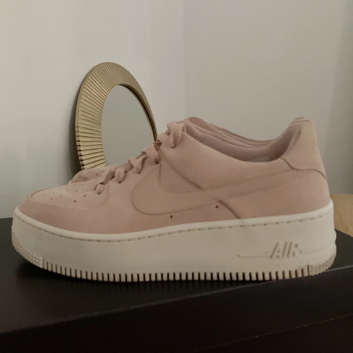 Nike Air Force 1 Sage Low (pink)