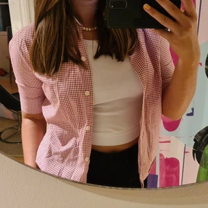 Skjorta  - 🤍Skjorta i jättefin kvalité från Peak Performance i strl M🤍🦋