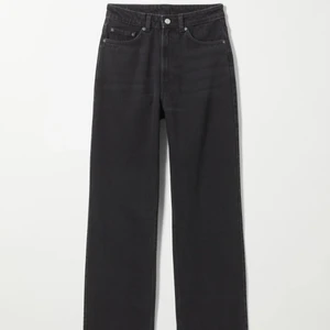 Rowe Jeans - Jeans från weekday i modell Rowe. Frakt ingår