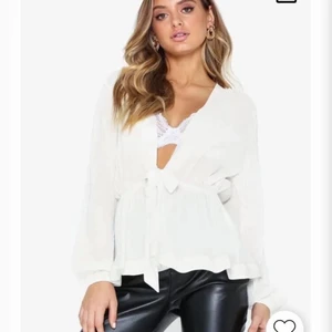 Nelly blus - Aldrig använd 