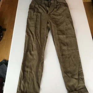 Byxor - 6 plagg för 100kr