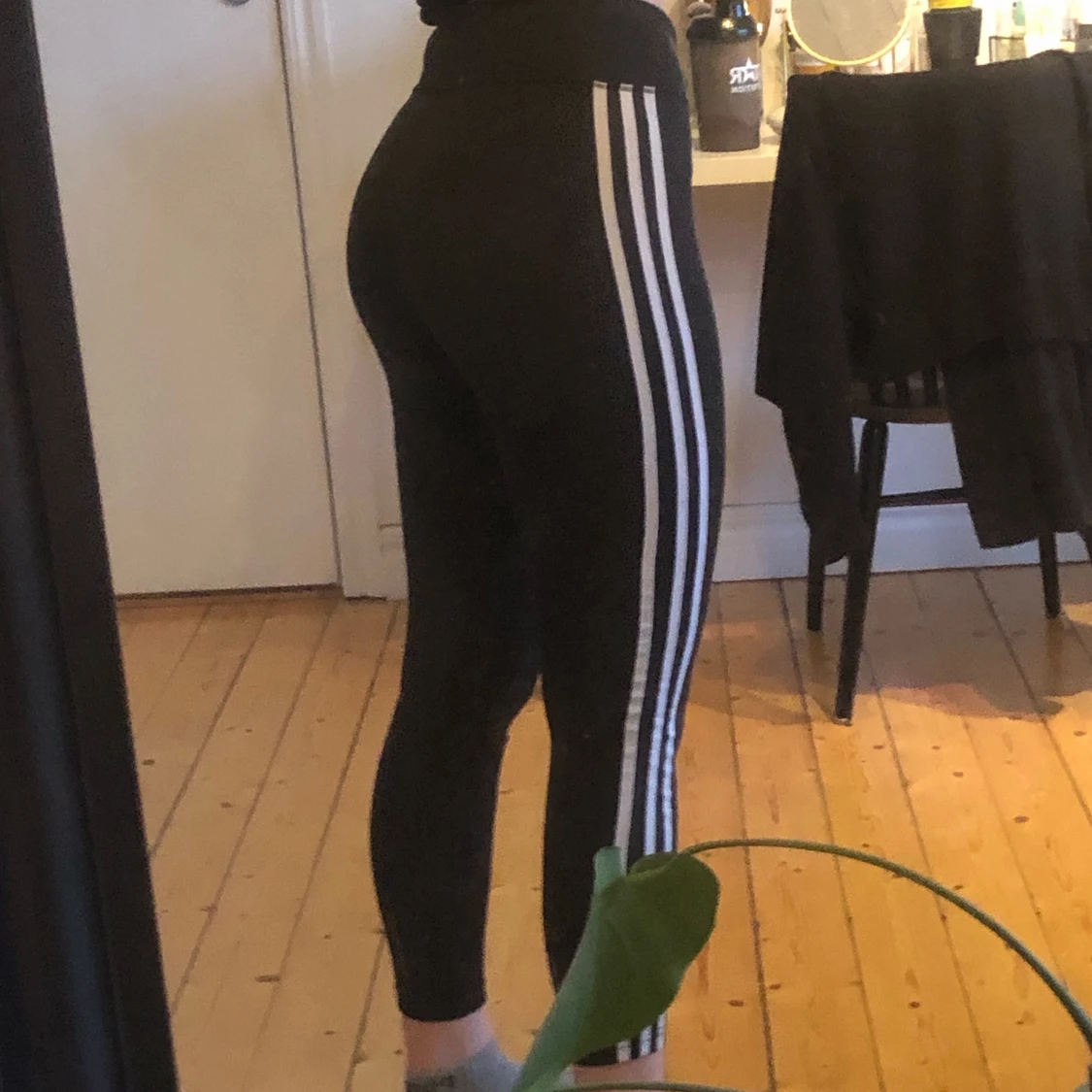 adidas träningstights storlek small