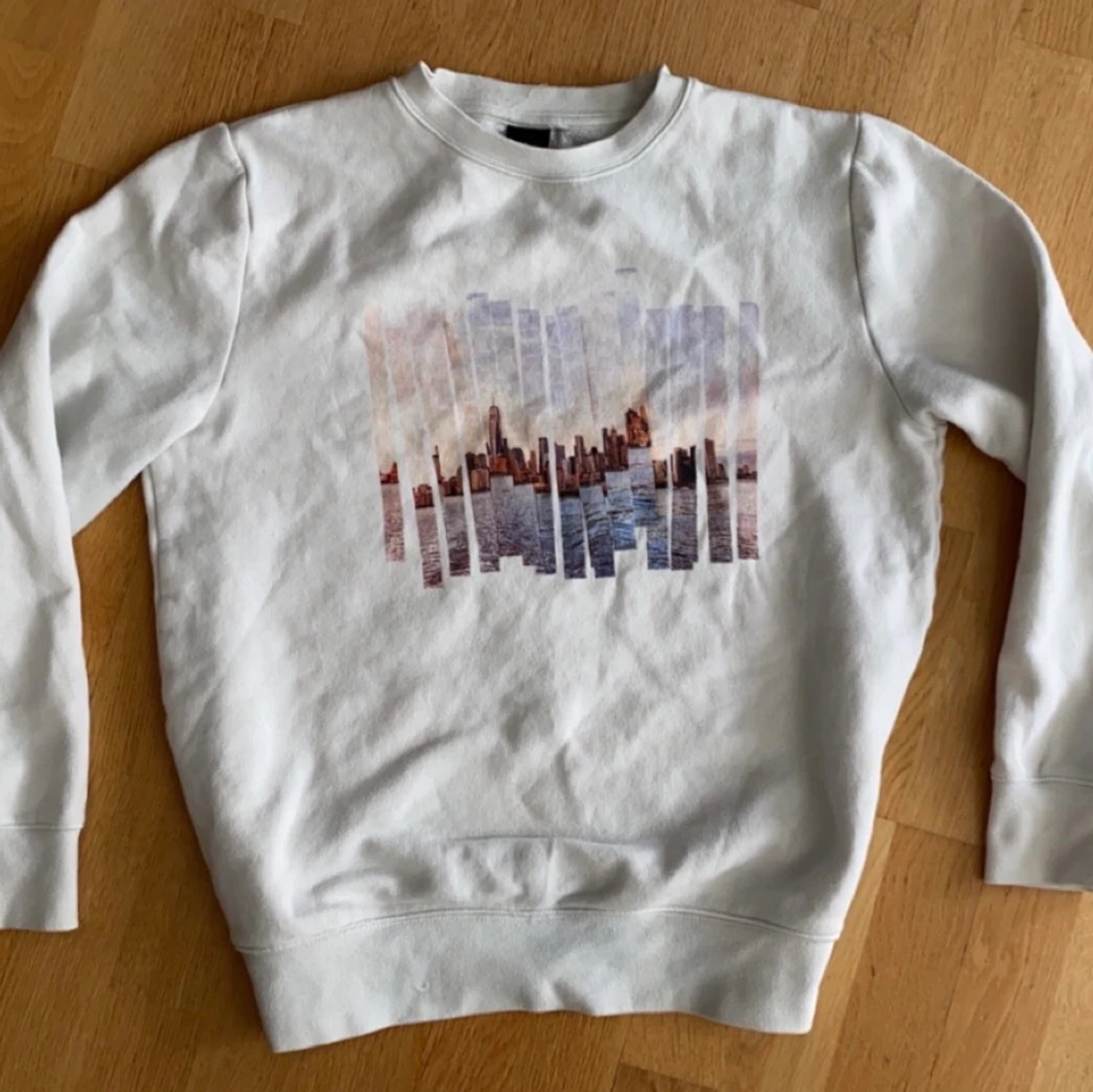 Sweater med tryck, mönster vit strl S - 90