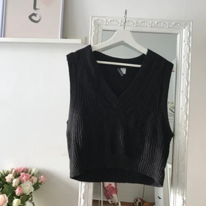 Stickad väst - Söt stickad väst!❤️‍🔥