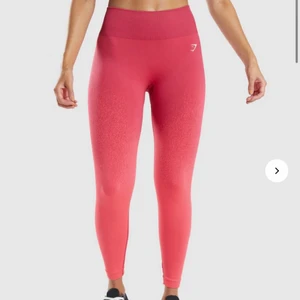 GYMSHARK OMBRE SEAMLESS - Storlek M! Helt oanvänt. Har glömt att skicka tillbaka det