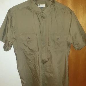 Dressman slim fit L - I ny skick Dressman skjorta L bomull  brun 