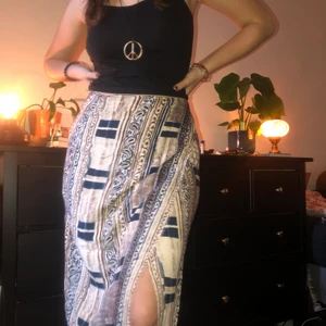 Kjol - Otrolig kjol från beyond retro 