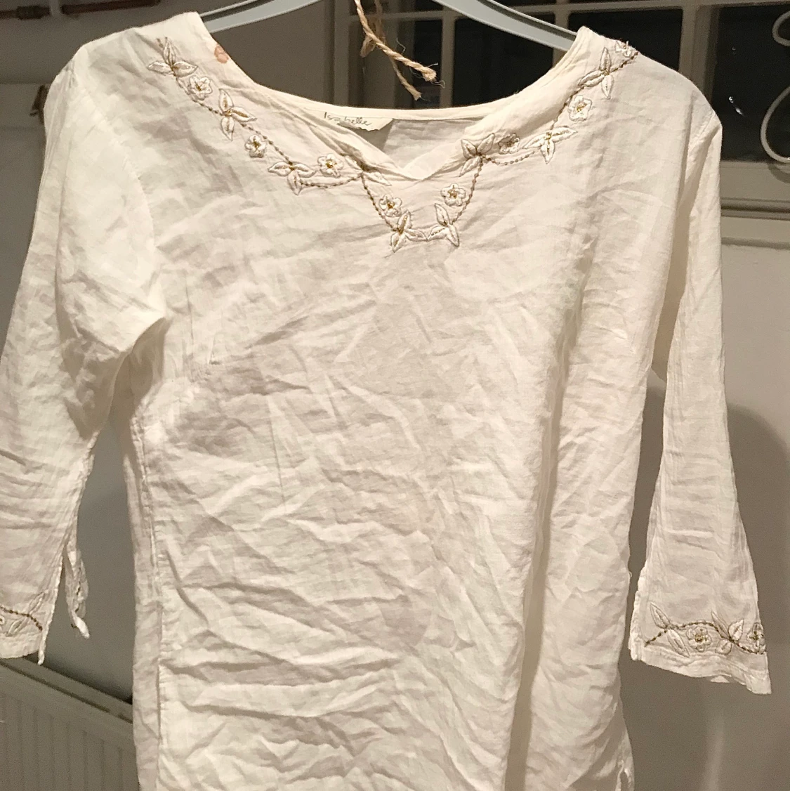 Vit blus/tröja - 90