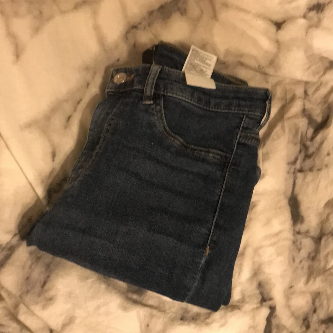•Skinny jeans med hål - 91