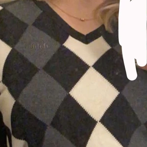 Dahlin tröja - Super fin tröja som jag tyvärr inte fått användning för. Köpare betalar frakt 