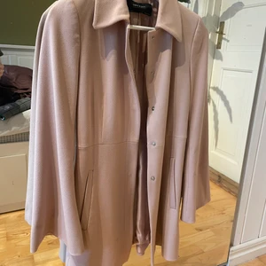 Rosa Kappa  - Kappa från Zara i strl S