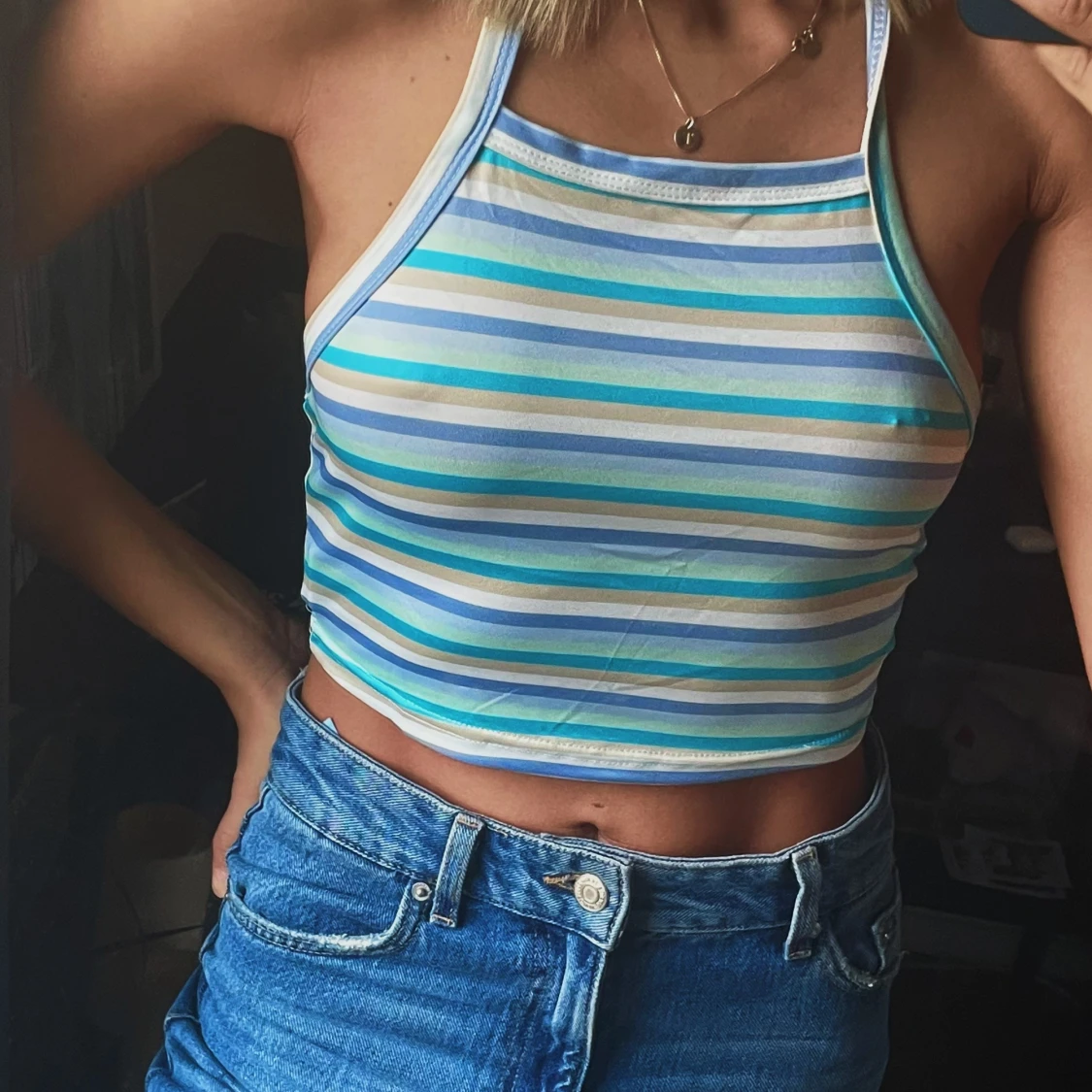 Topp med öppen rygg