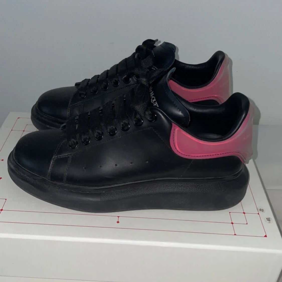 Alexander McQueen Skor strl 40 - 91