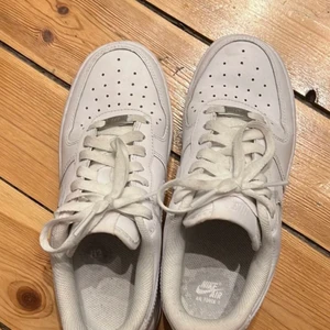 Air force - Knappt använda! 