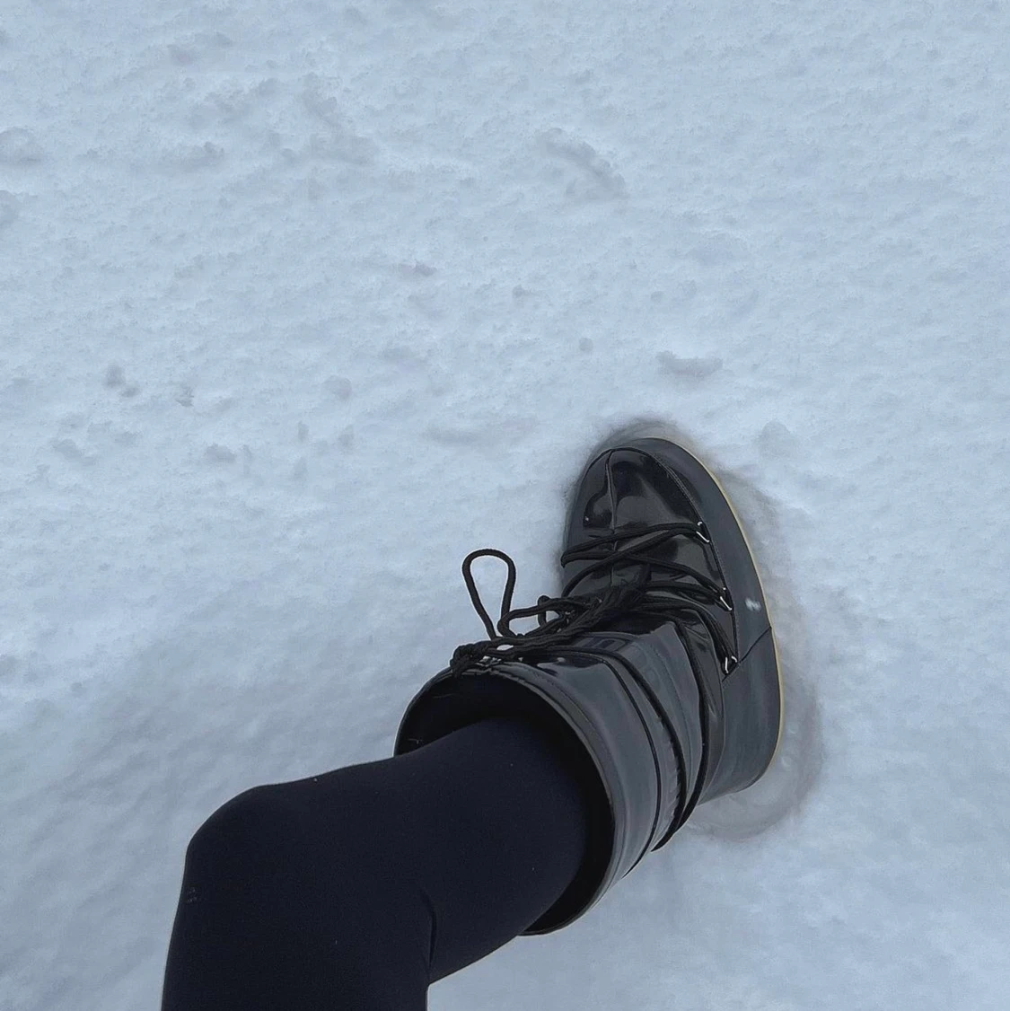 INTRESEKOLL!!! supper coola moonboots.🦛💕 - 91