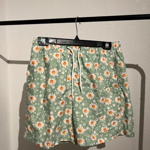 SHEIN Badshorts Strl M - SHEIN Badshorts Strl M