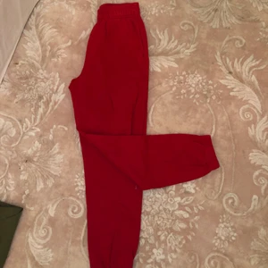 Mjukisbyxa - Skriv till mig för mer information. Du väljer din frakt.