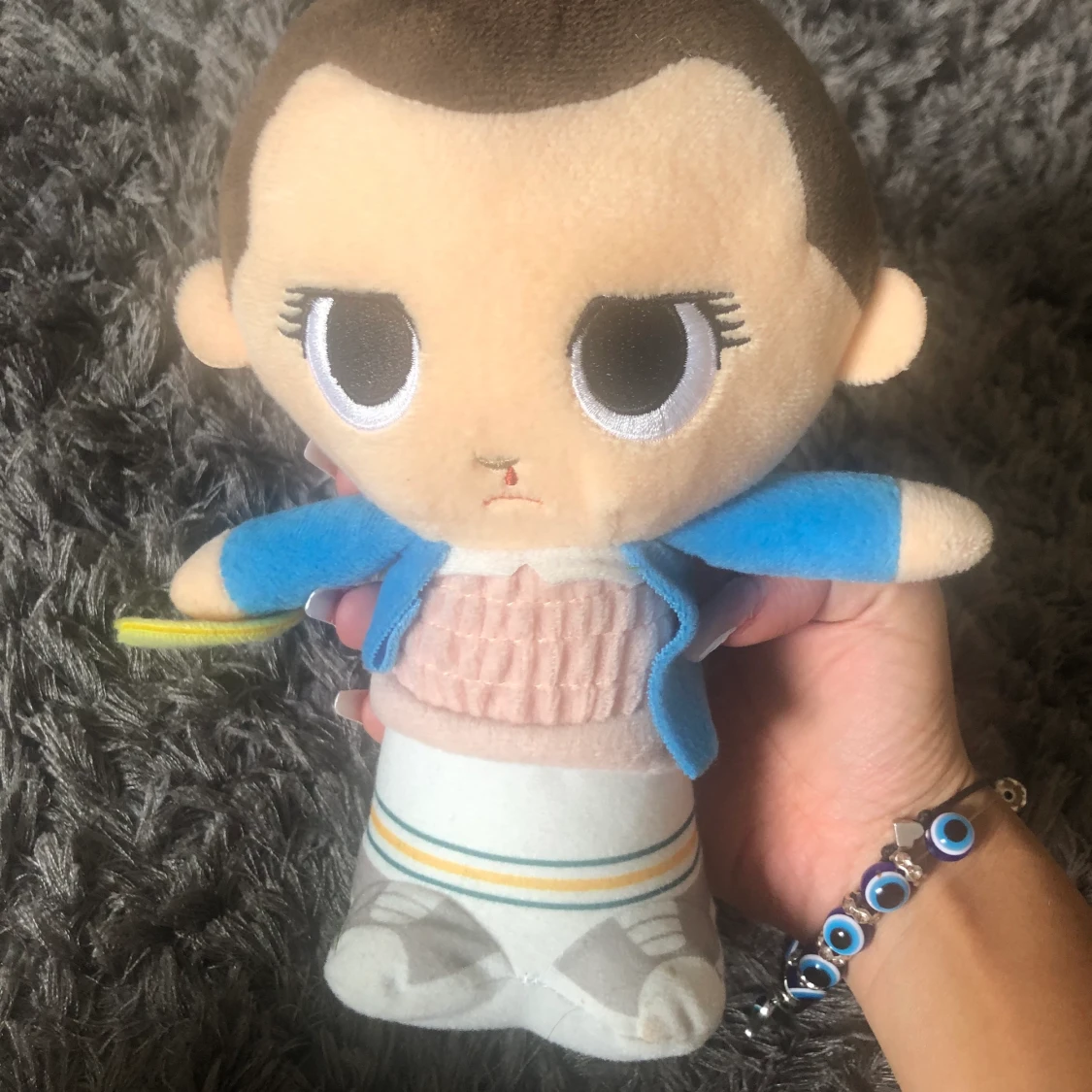 11 stranger things  - 90