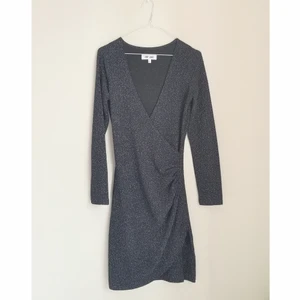 Dry lake glitter klänning - Stl S, jättefint skick! Använd en gång