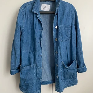 Denim jacka/skjorta - Denim-jacka stl. S!