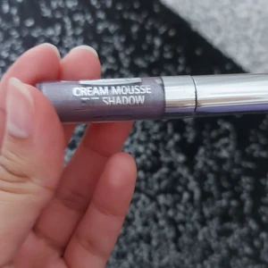 Isadora cream mousse eyeshadow 22 marble - Nypris 99kr mitt pris 50kr, Kan skickas mot frakten