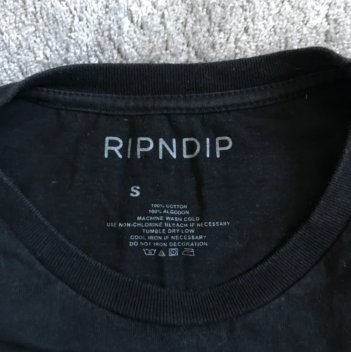 Långärmad T-shirt från ripndip - 90