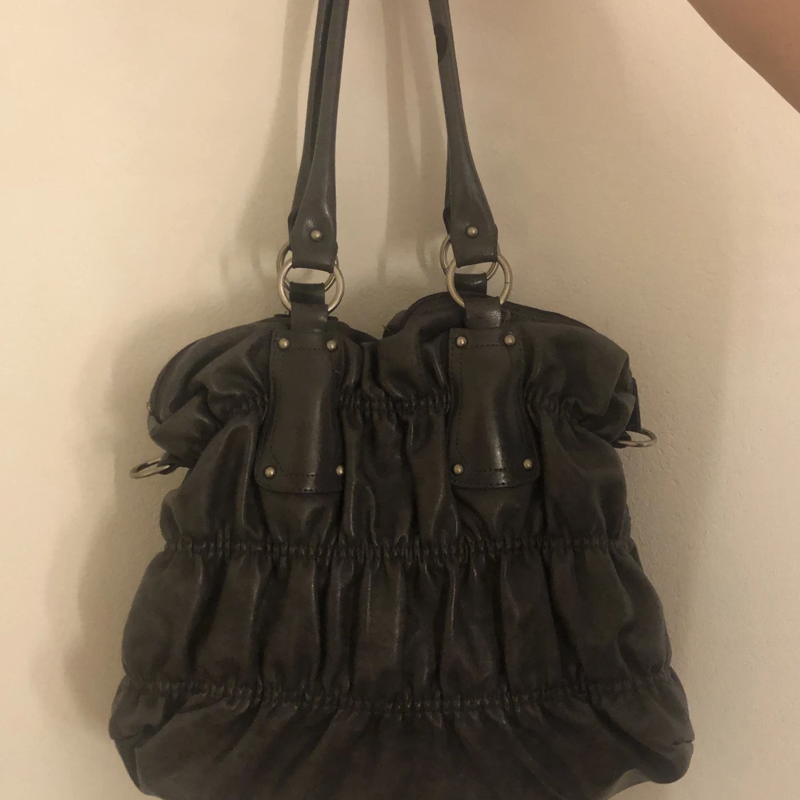 Ljusgrå stor väska!! - 90