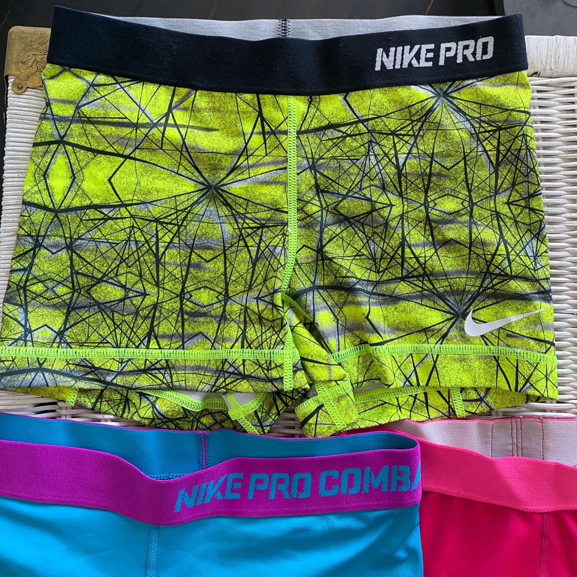 nike-shorts - 90
